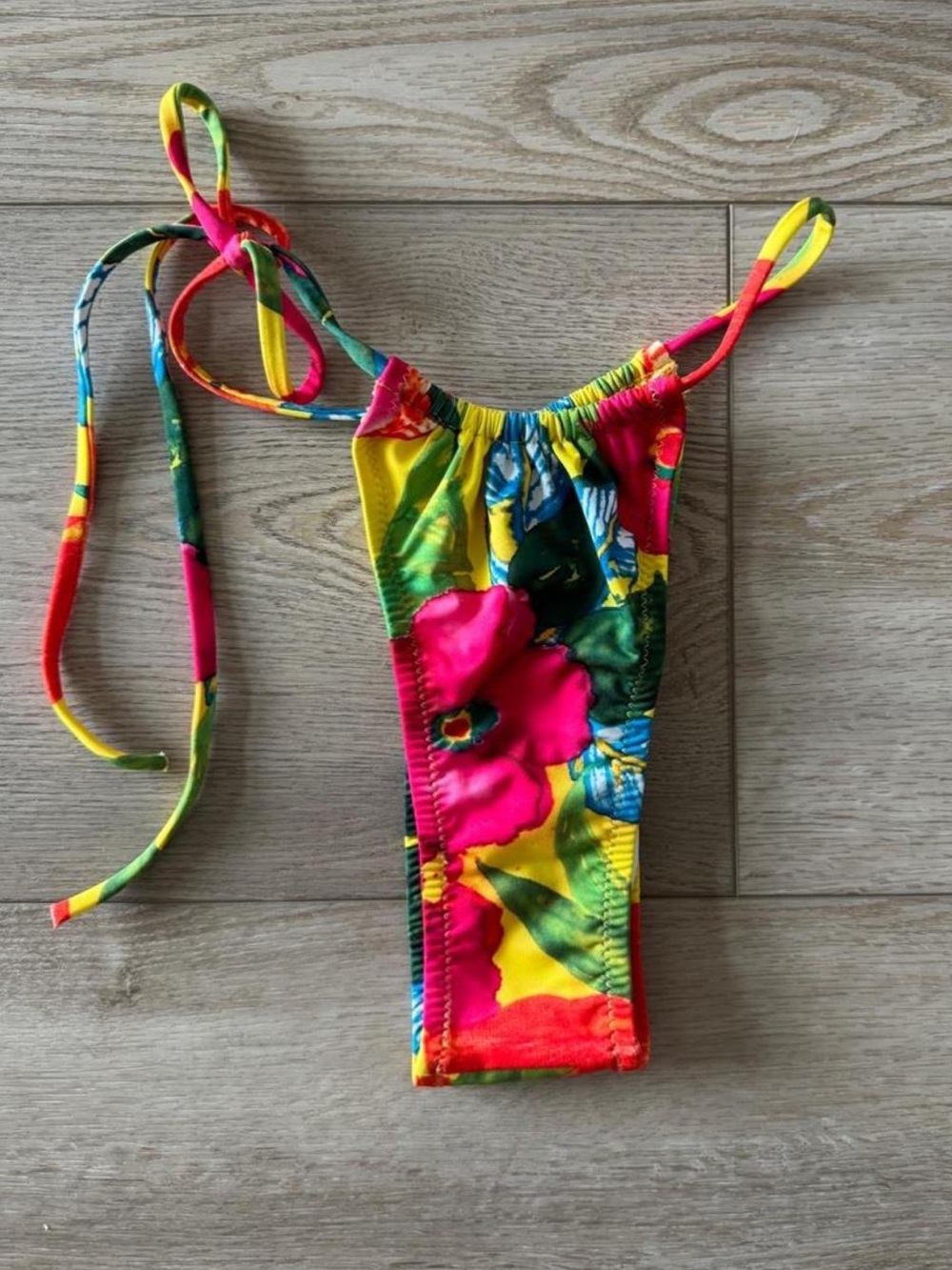 AVAIL! ‘MISS PUERTO RICO’ Side tie bottom